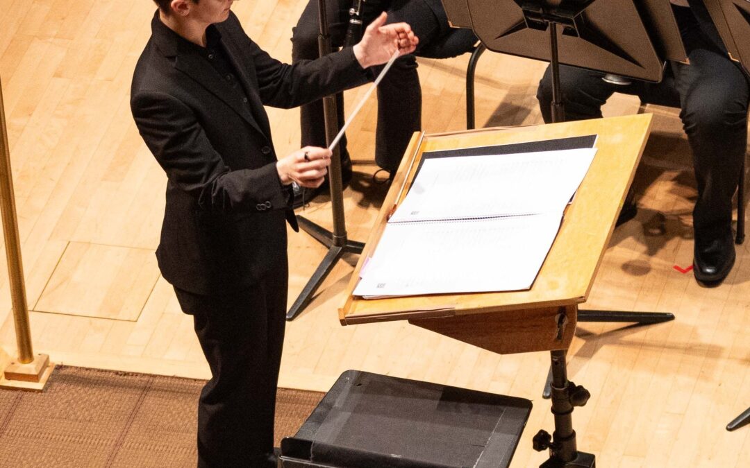 Kristi Licare :: Conductor ::  Concert Band